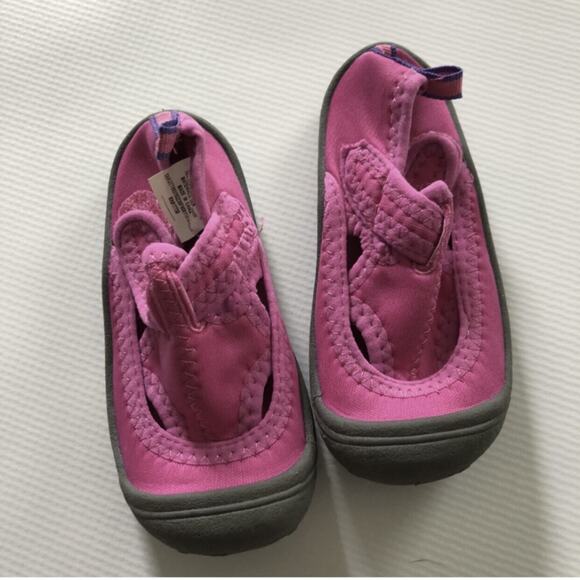 Target Neoprene Style Water Shoes Size 5-6 - Picture 5 of 7